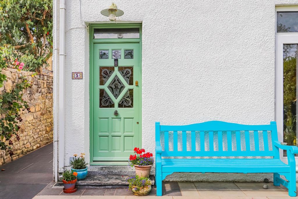 Property photo 2 of 21 Minffrwd Road-42.Jpg