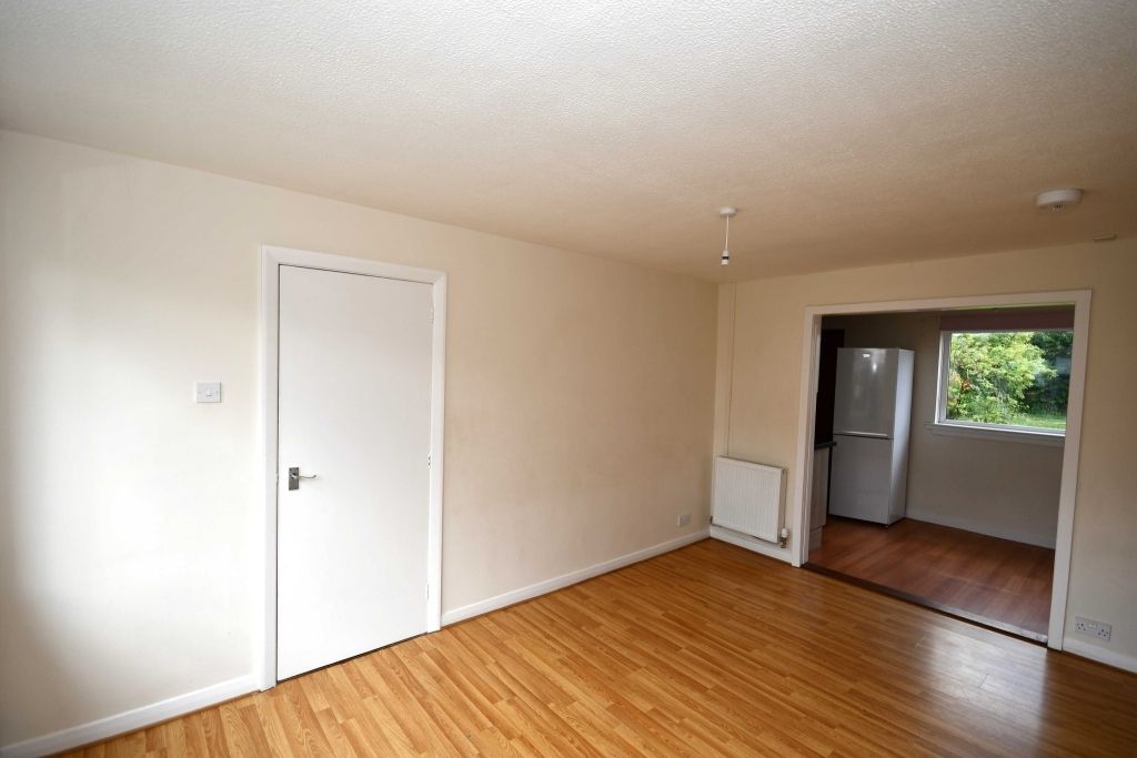 Property photo 2 of 11 Photo