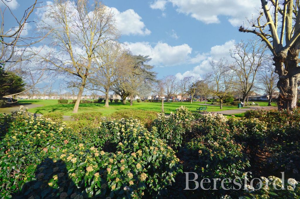 Property photo 3 of 13 Picture No. 18