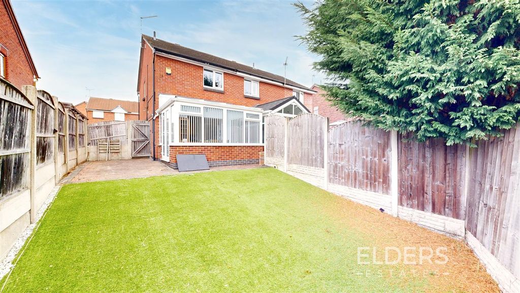 Property photo 2 of 12