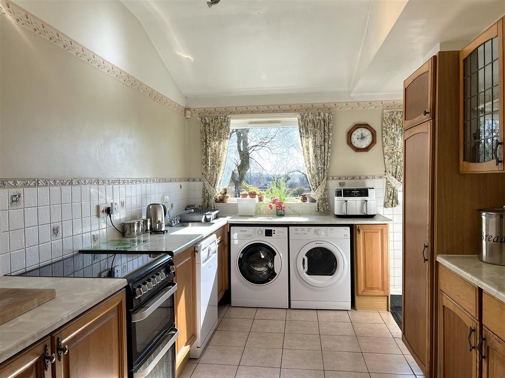 Property photo 3 of 30 Img_5460.Jpg