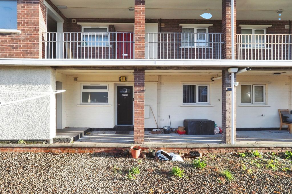 Property photo 2 of 14 Img_3952