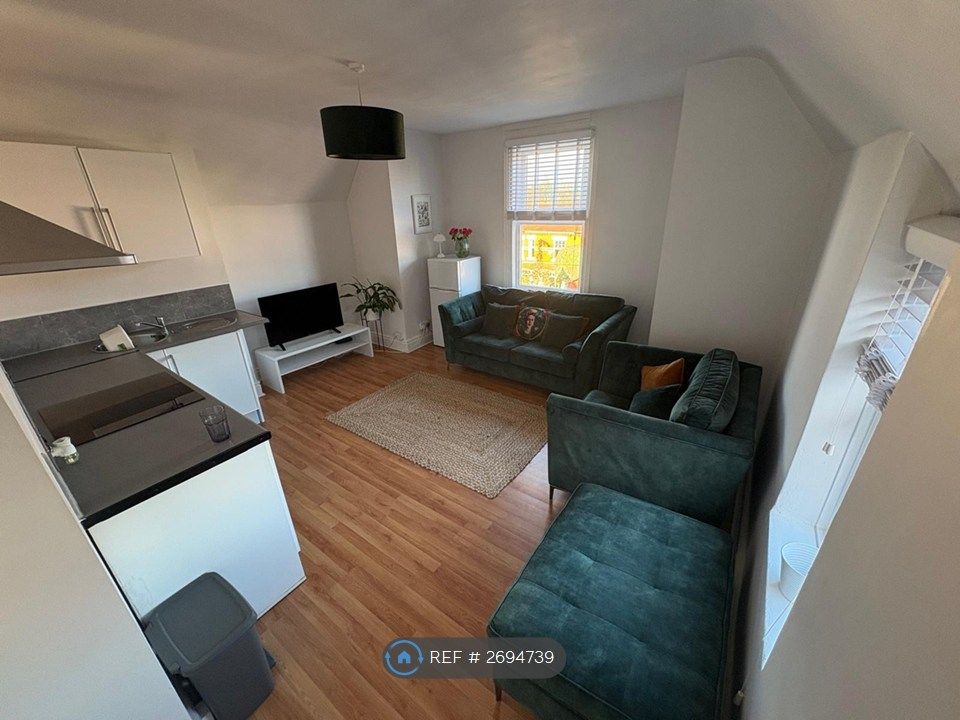 Property photo 2 of 3