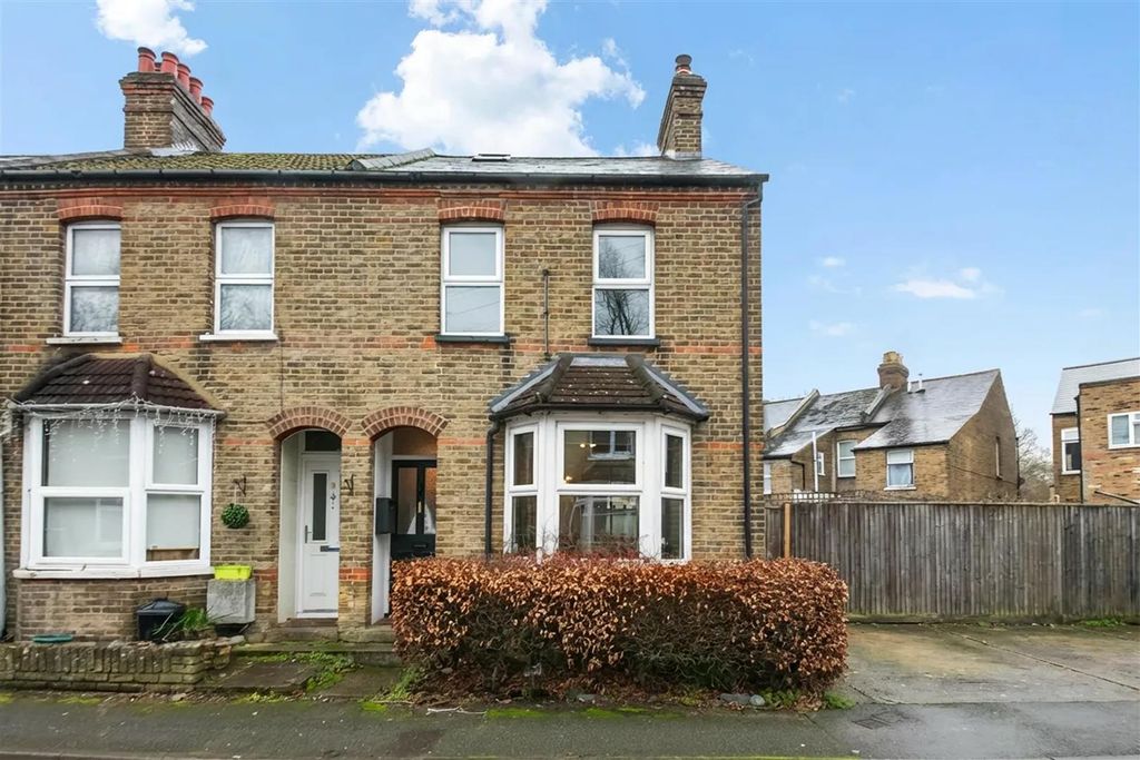 Property photo 1 of 18