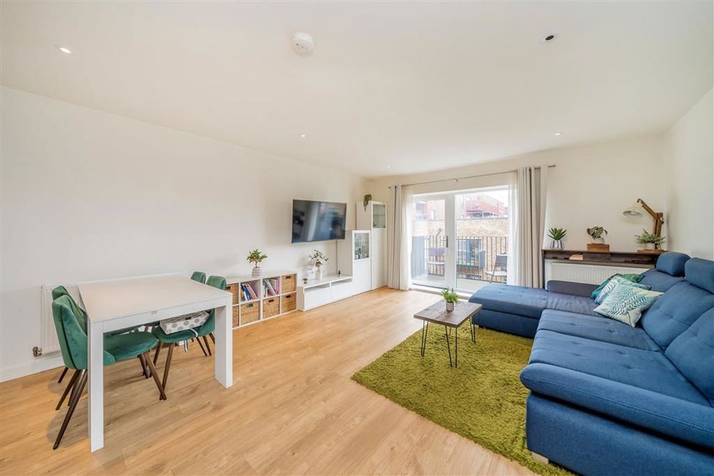 Property photo 3 of 9