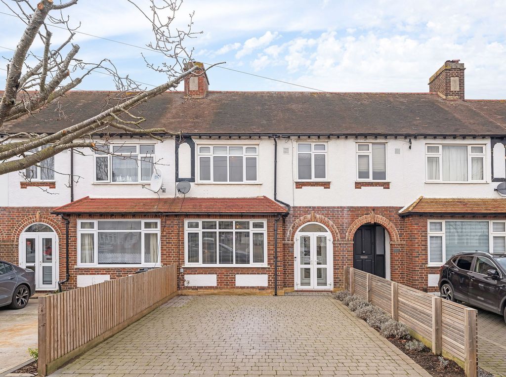 Property photo 2 of 16