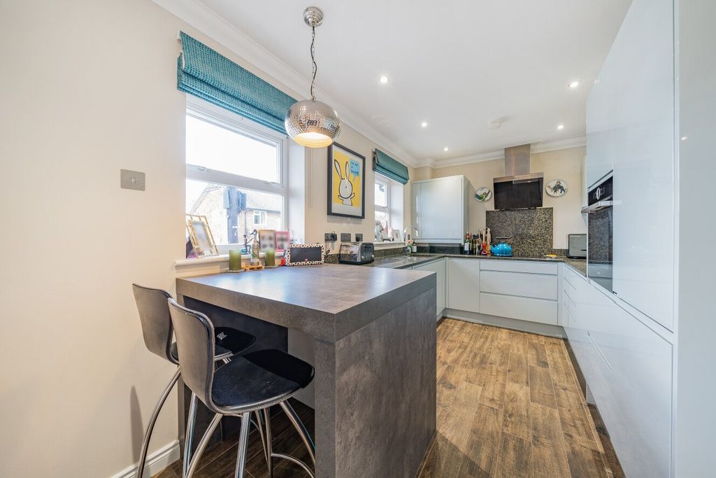 Property photo 3 of 20 Picture No. 04