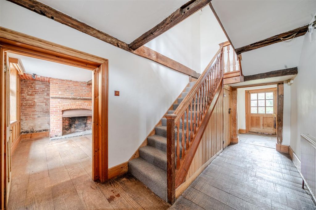 Additional image 8 of 6 bed detached house to rentThe Square, Cranborne, Wimborne BH21