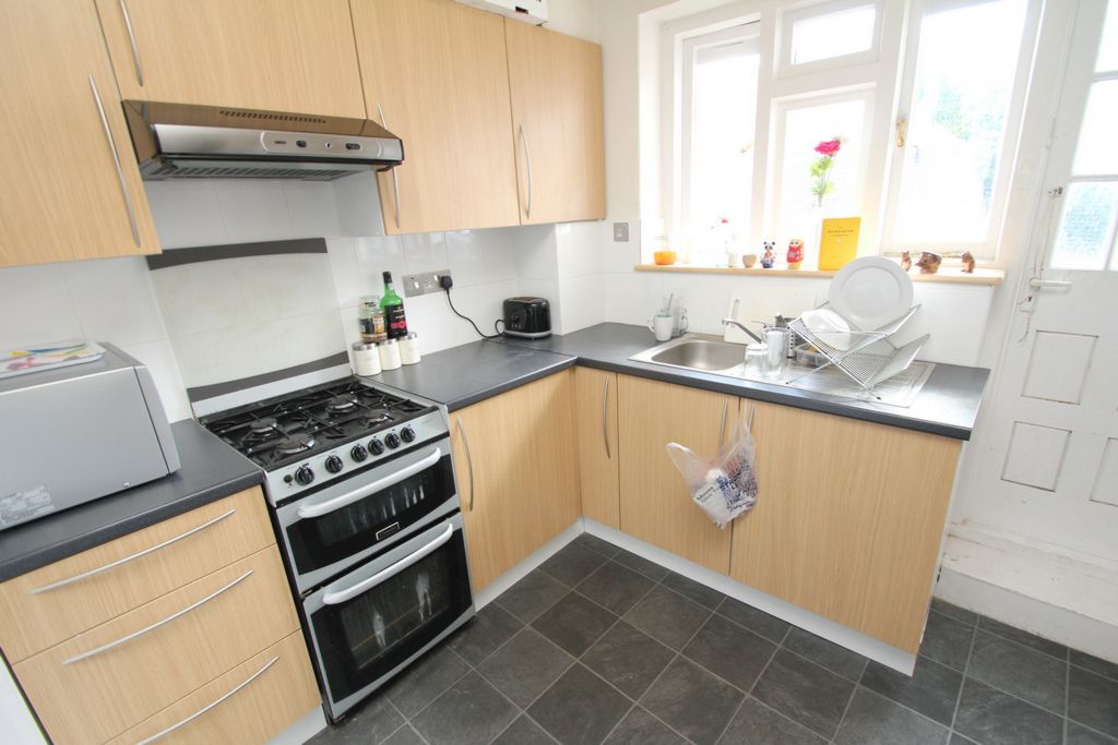 Property photo 2 of 10 Photo 12