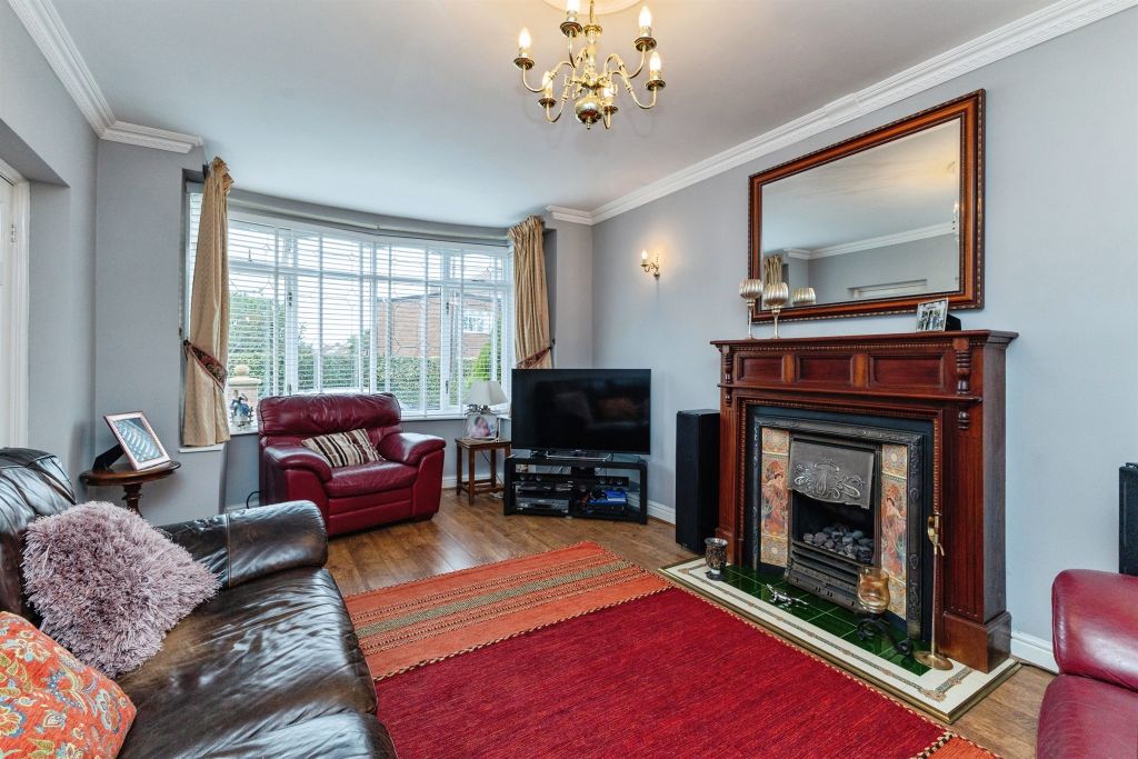 Property photo 2 of 23