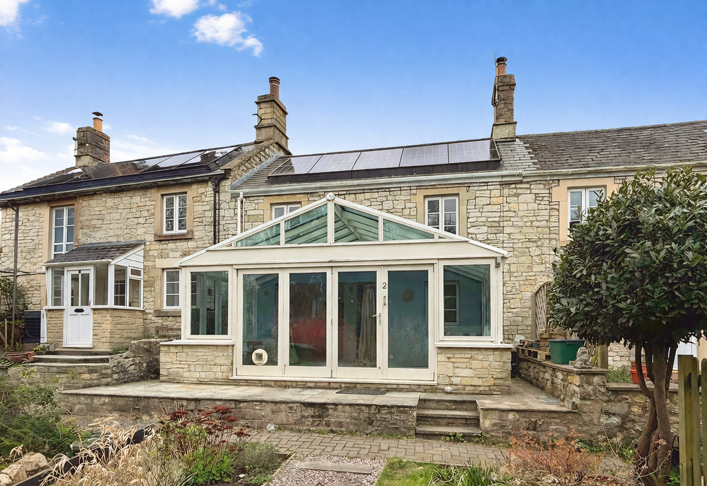 Property photo 1 of 9