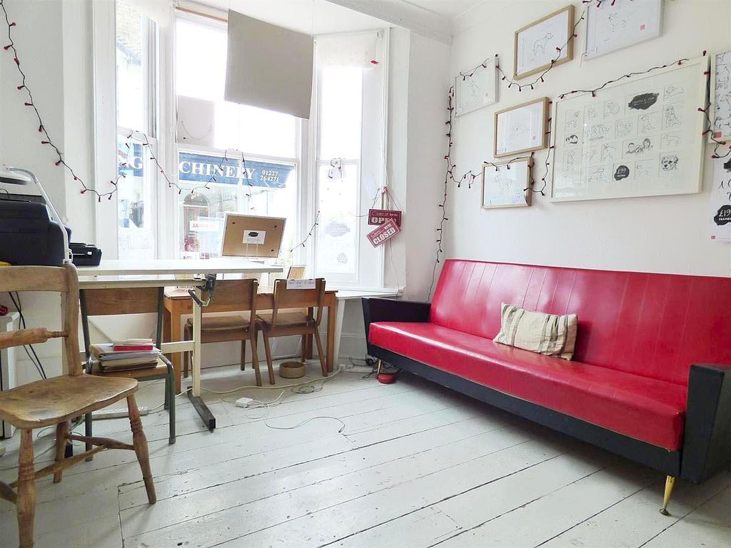 Property photo 3 of 10 Photo 3.Jpg