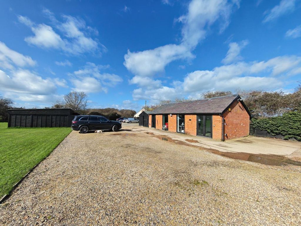 Property photo 2 of 18 Img_20260311_111947.Jpg