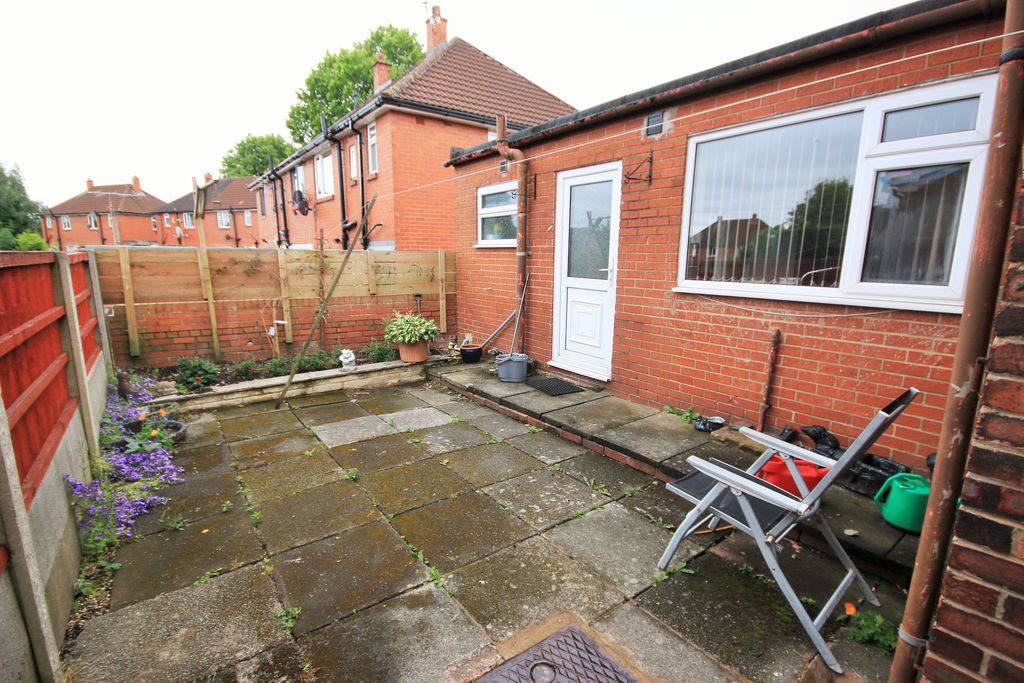Property photo 2 of 11 Photograph 12