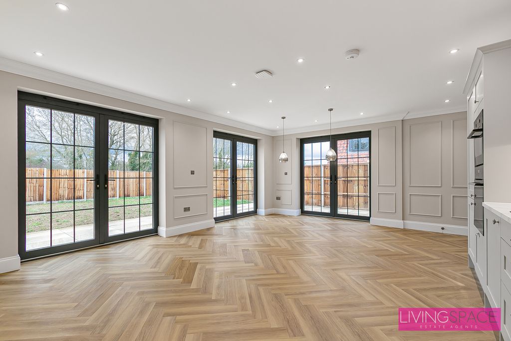 Property photo 3 of 30