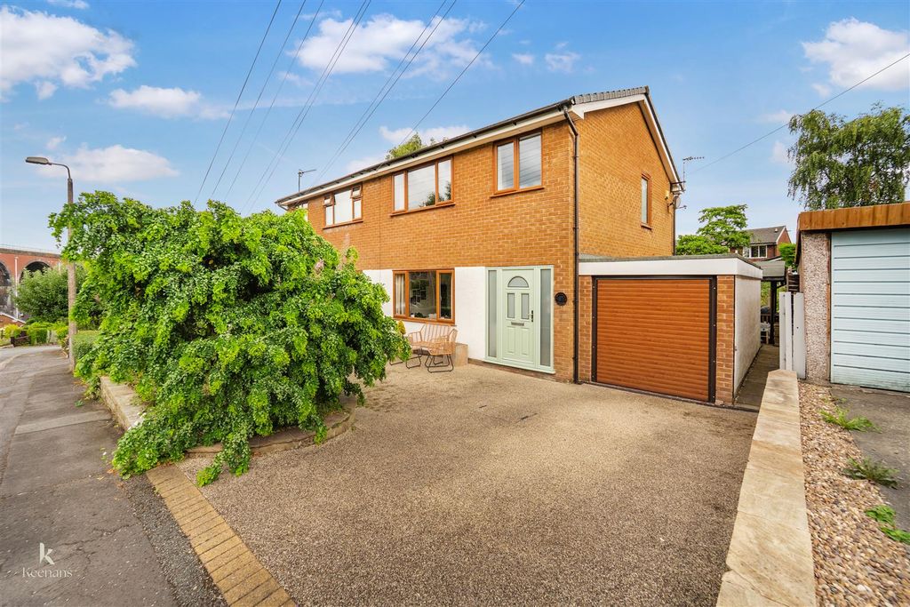 Property photo 1 of 39 1.Jpg