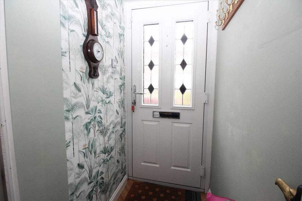 Property photo 2 of 13 Entrance Porch