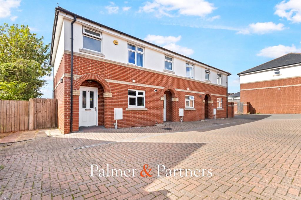 Property photo 1 of 18 Picture No. 09
