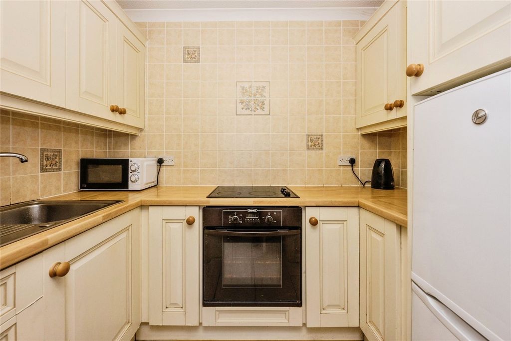 Property photo 3 of 14 Picture No. 22