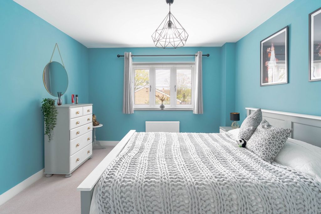 Property photo 3 of 19