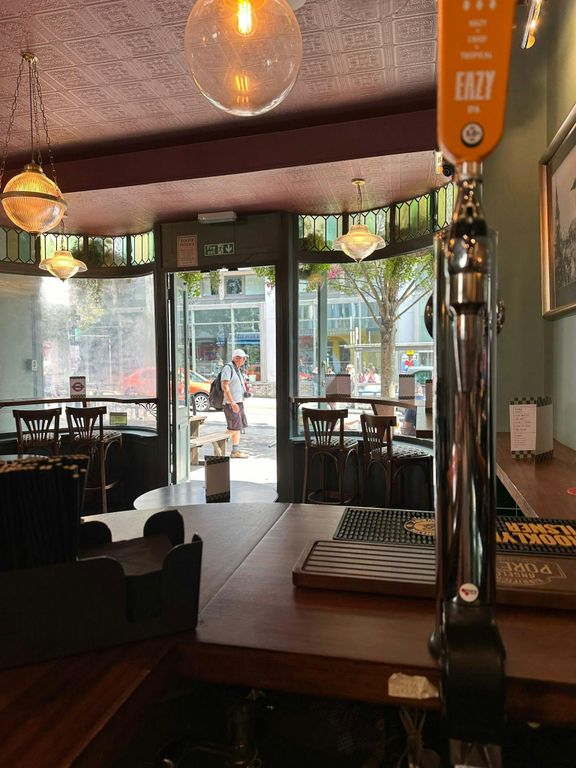 Property photo 3 of 10 Queens Road .Jpeg