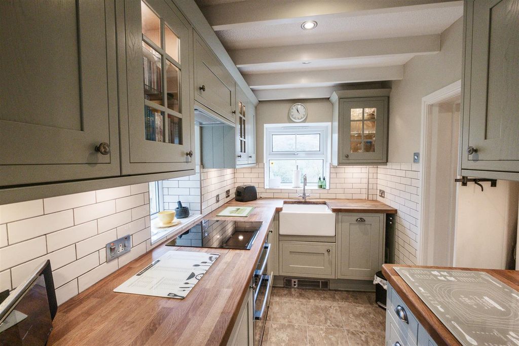Property photo 2 of 21 Trannackcottage-Helston-8.Jpg