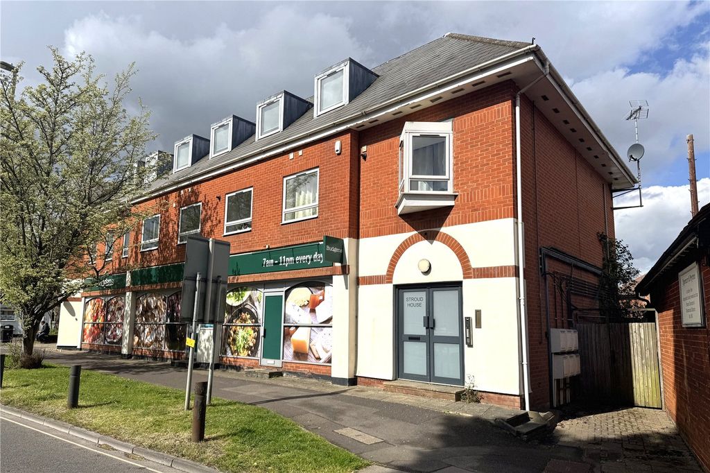 Property photo 1 of 8 Picture No. 10