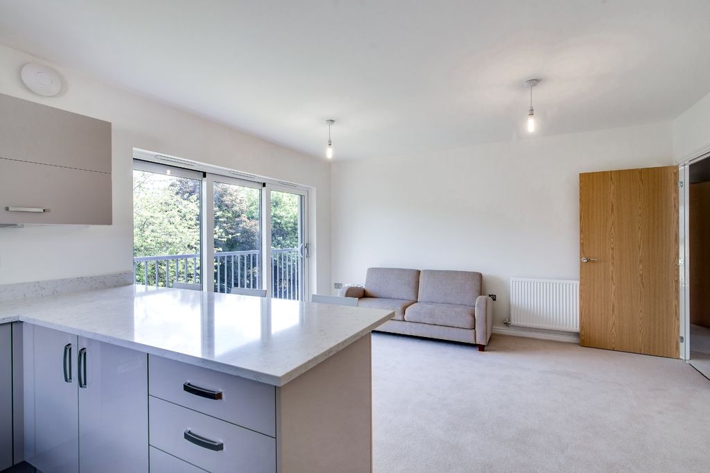 Property photo 3 of 12 Photo 33