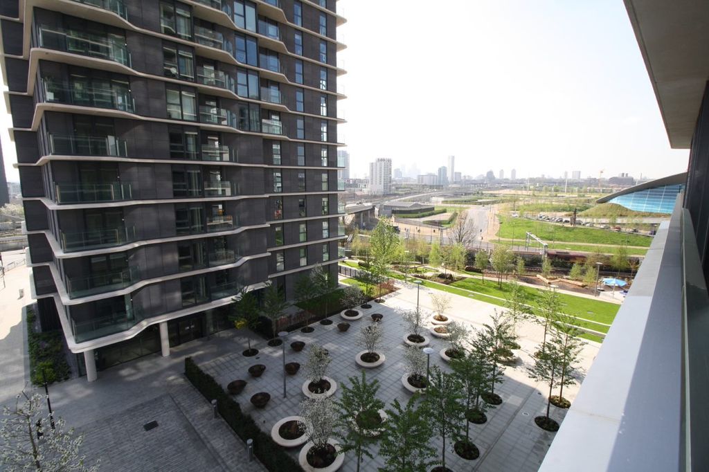 Property photo 3 of 6