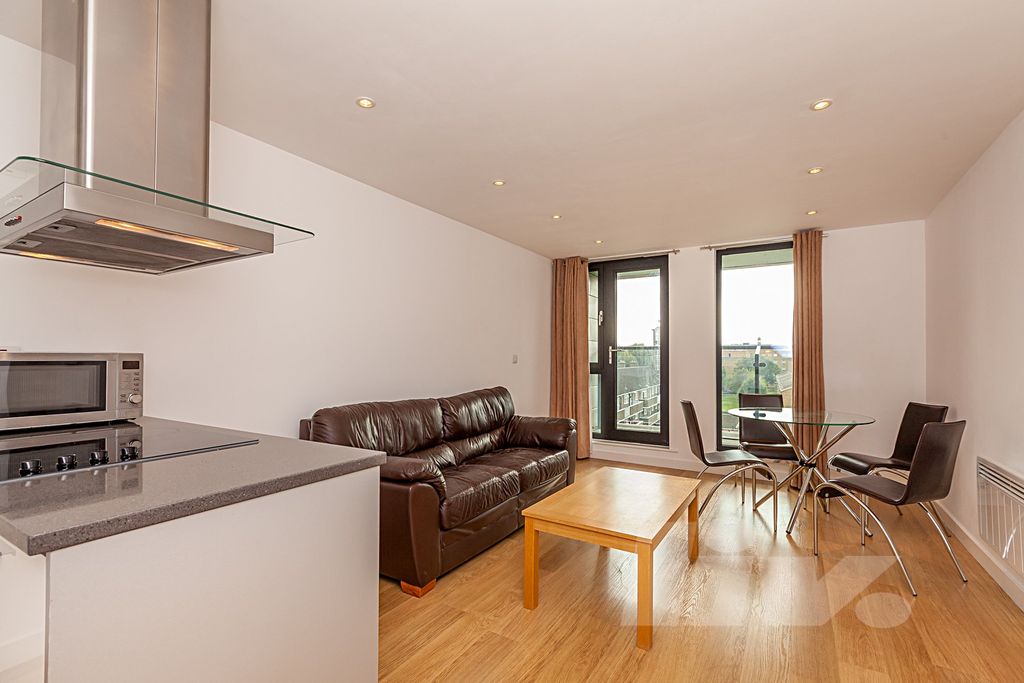 Property photo 3 of 12 Photo 3