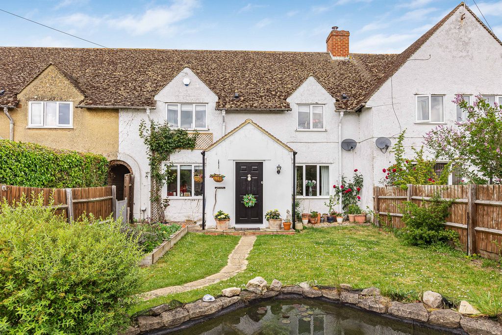 Property photo 1 of 34