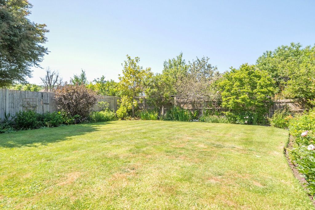 Property photo 2 of 12 Picture No. 26