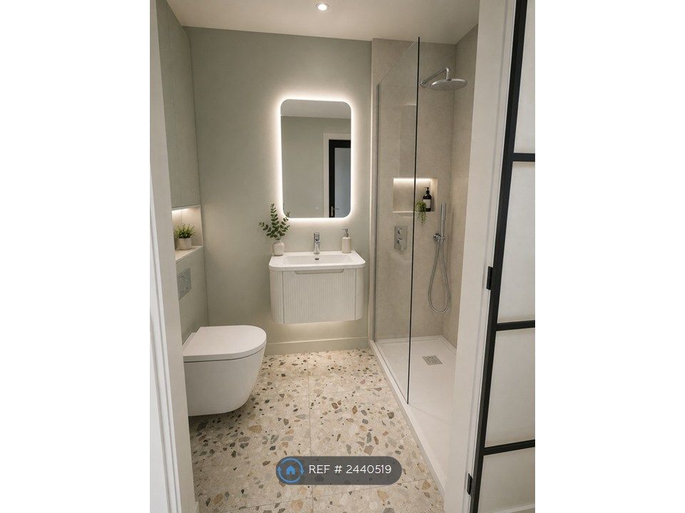 Property photo 2 of 3