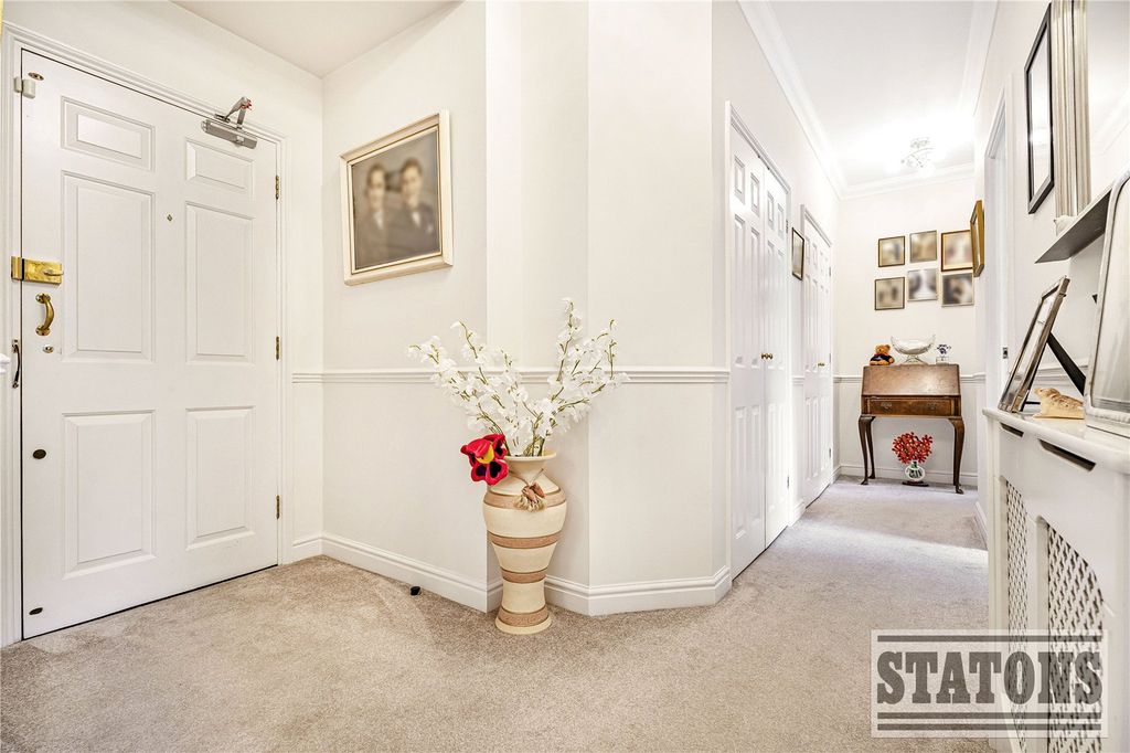 Property photo 3 of 17 Picture No. 34