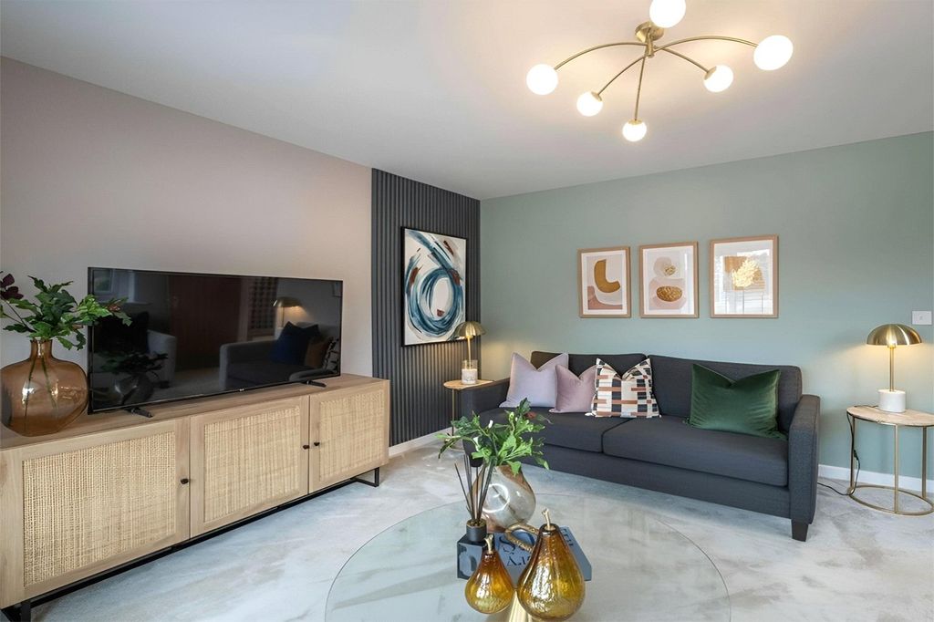 Property photo 3 of 6 Living Room