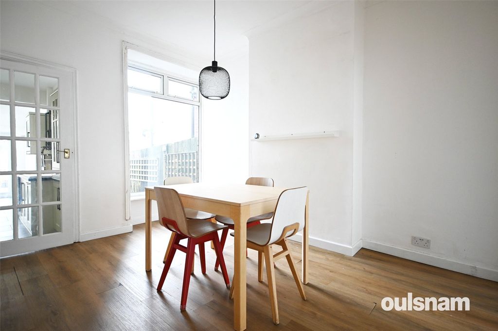 Property photo 3 of 23 Picture No. 26