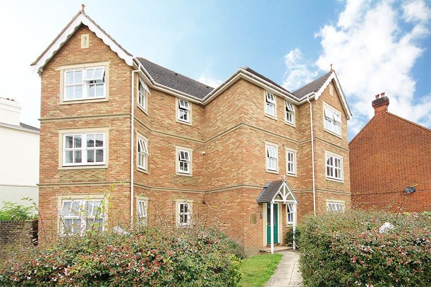 Property photo 1 of 9