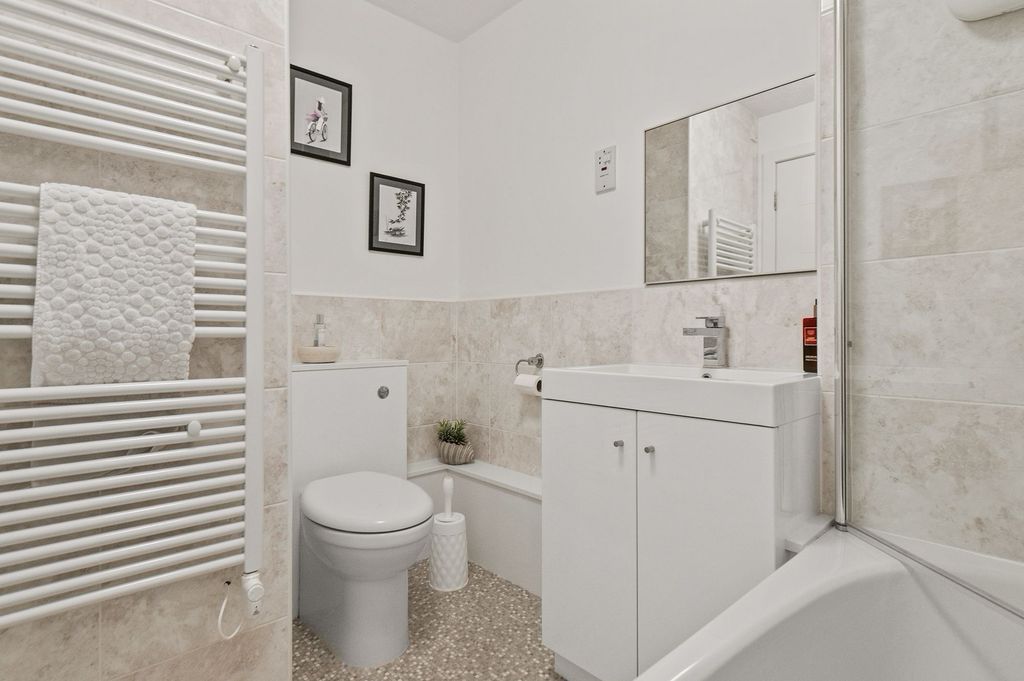 Additional image 14 of 2 bed flat for saleGuthrie Court, Gleneagles Village PH3