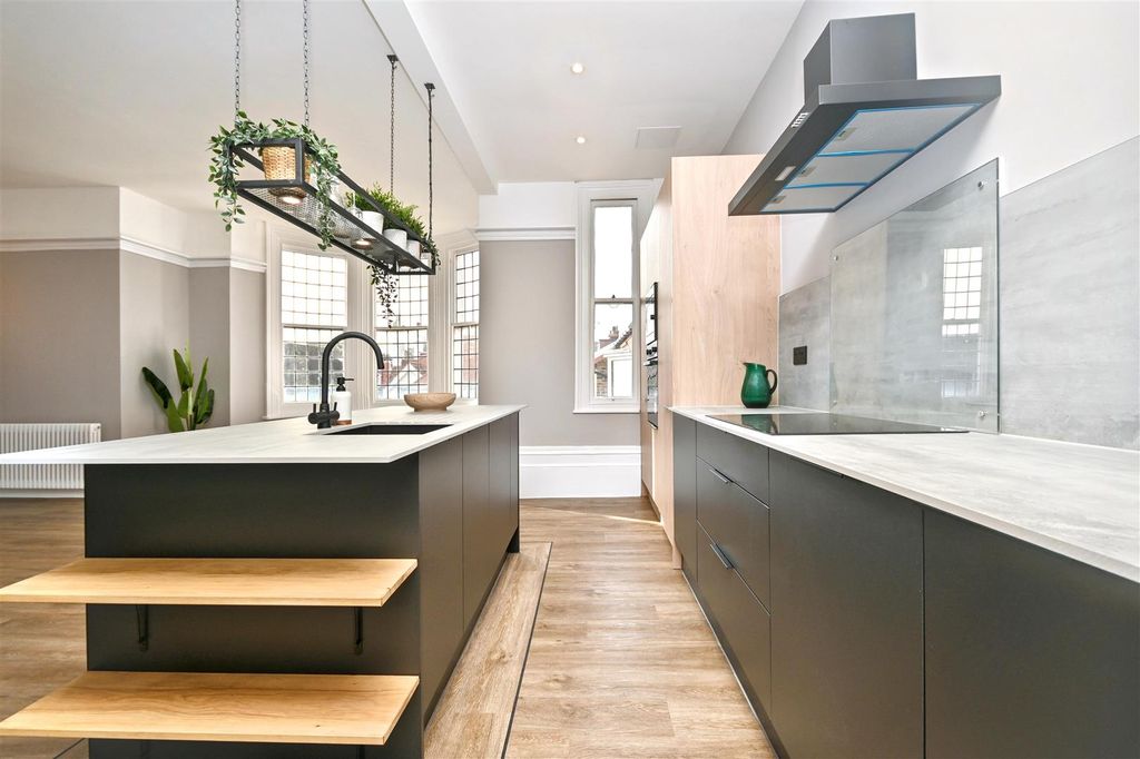 Property photo 3 of 23 Dsc_6196.Jpg