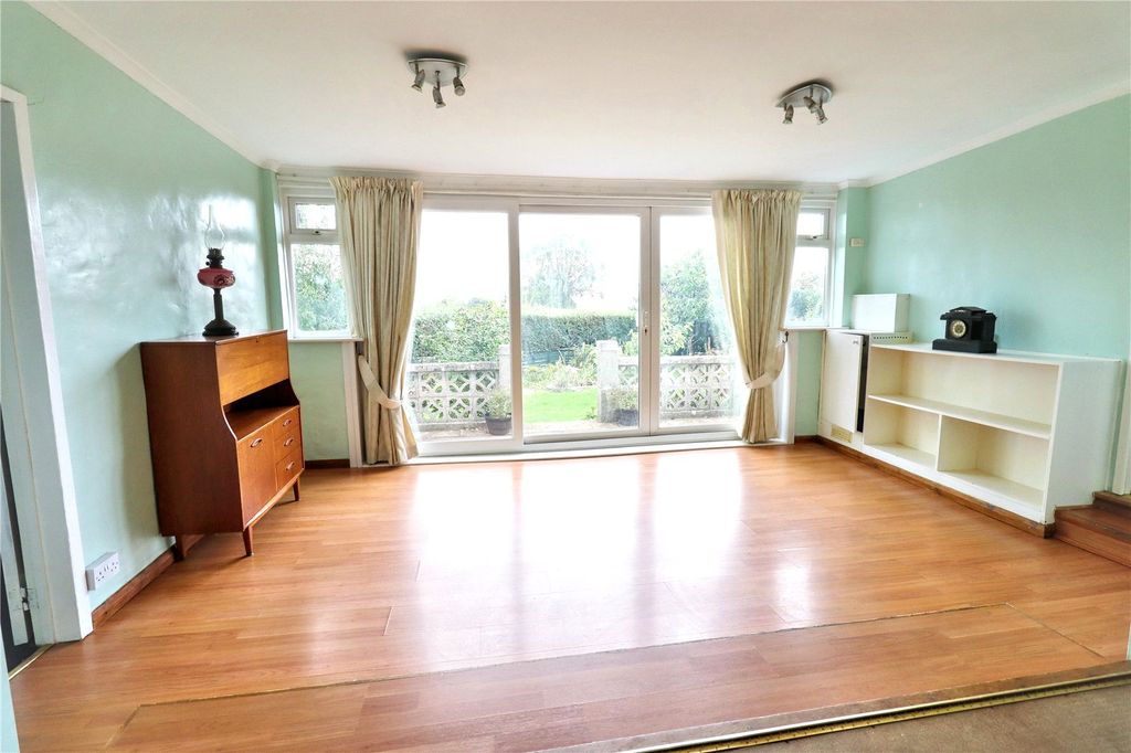 Property photo 3 of 14 Picture No. 07