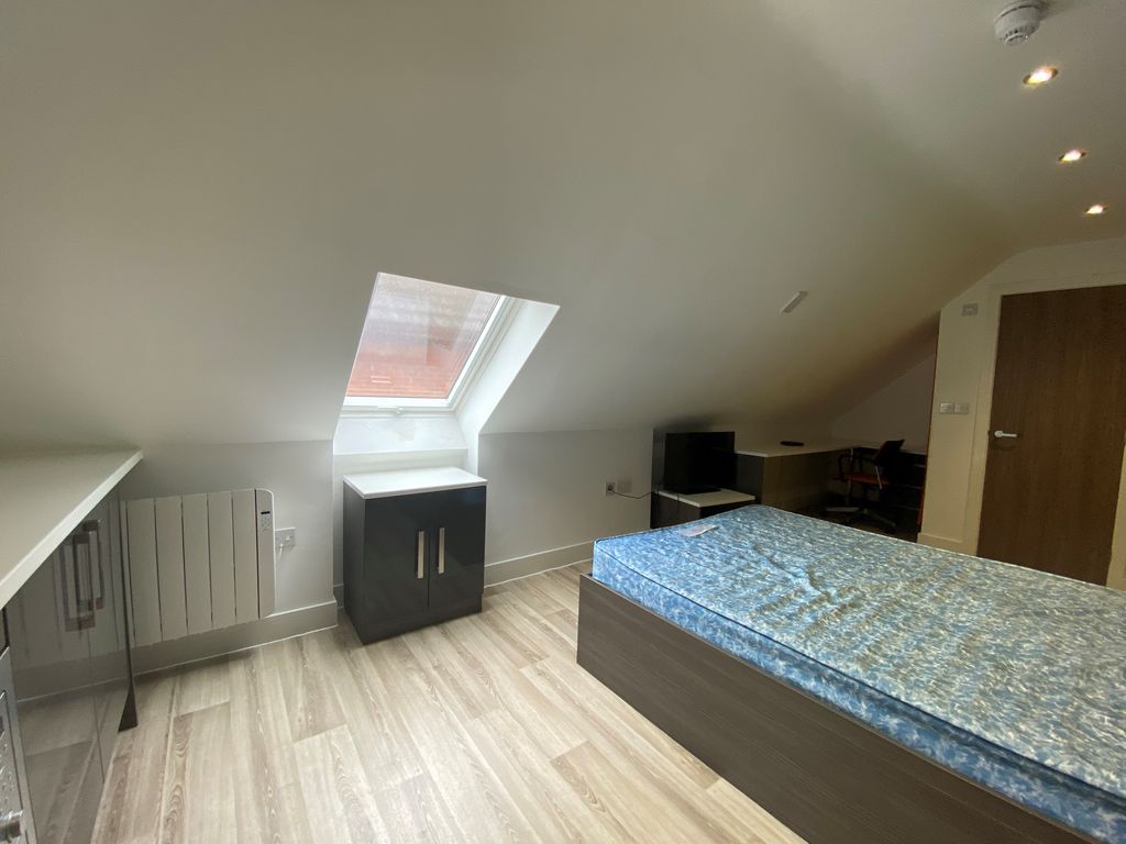 Property photo 2 of 4