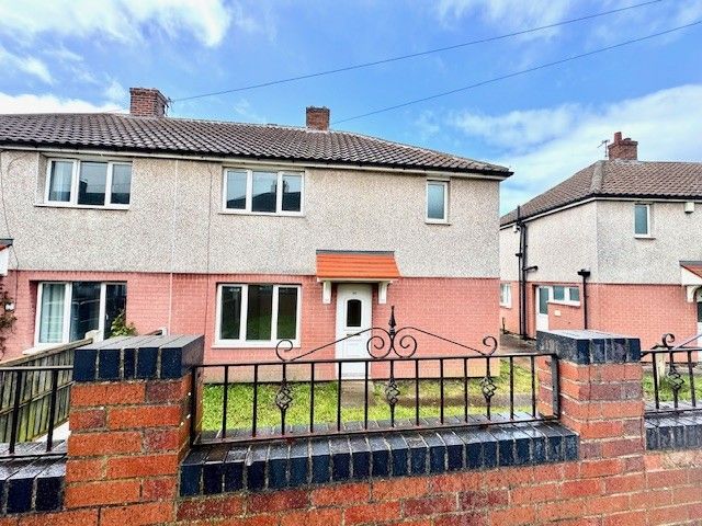 Property photo 1 of 10 Balcony