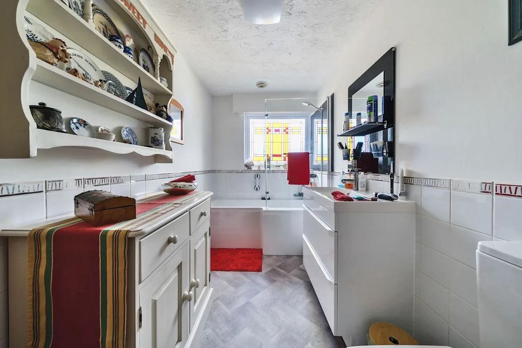 Additional image 13 of 4 bed bungalow for saleMiddle Lane, Cherhill SN11