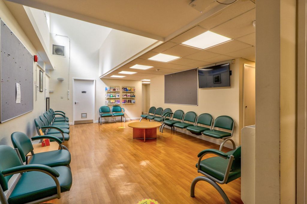 Property photo 3 of 16