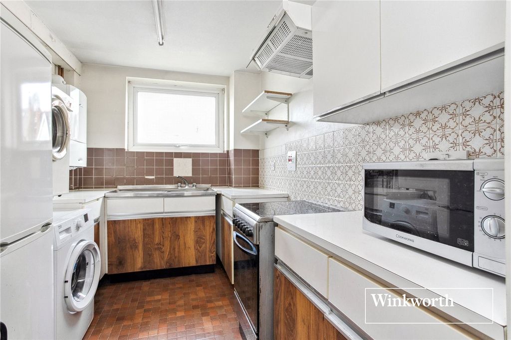 Property photo 2 of 14 Picture No. 07