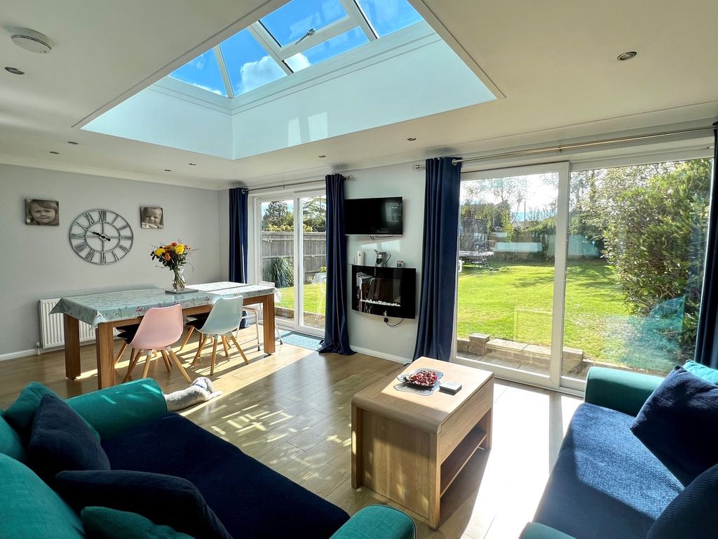 Property photo 2 of 24