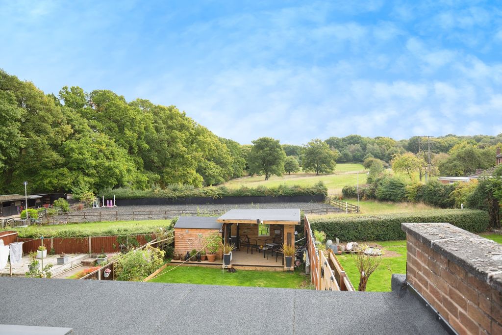 Property photo 3 of 26 17Ef26Dd-Mw-8852