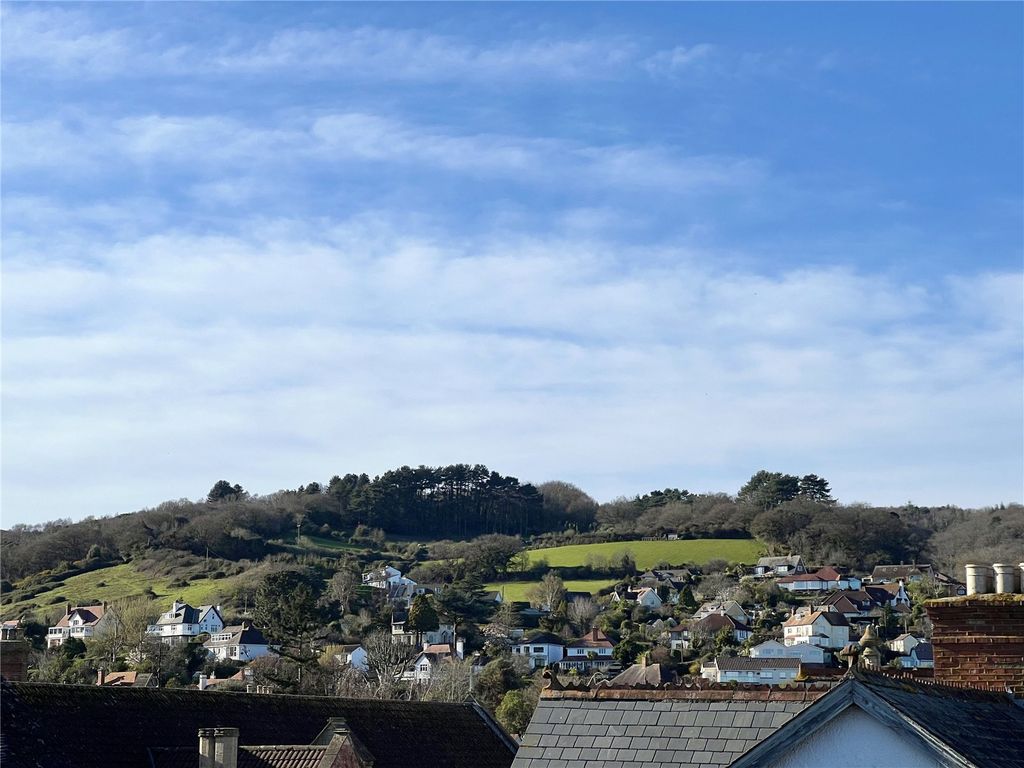 Property photo 3 of 15 Picture No. 05