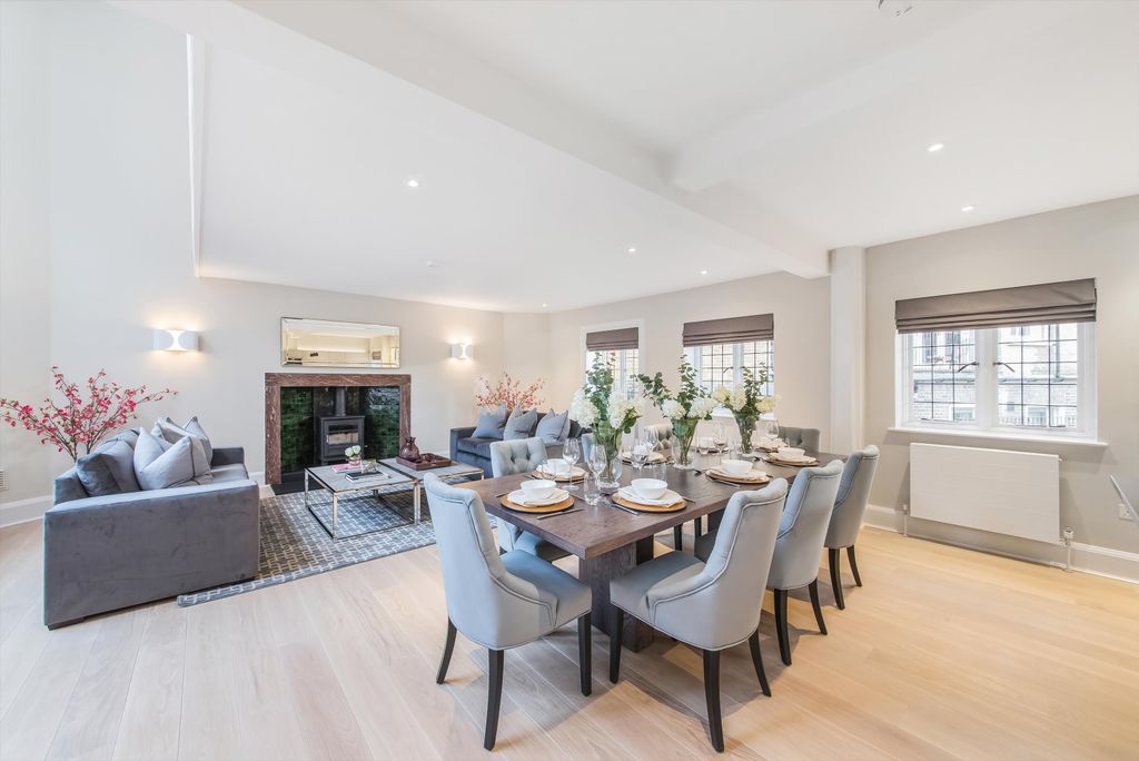 Property photo 2 of 16 Image