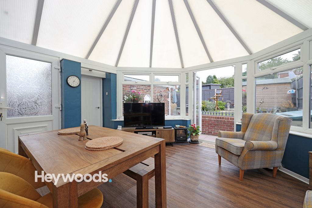 Property photo 3 of 22 0F1A4979